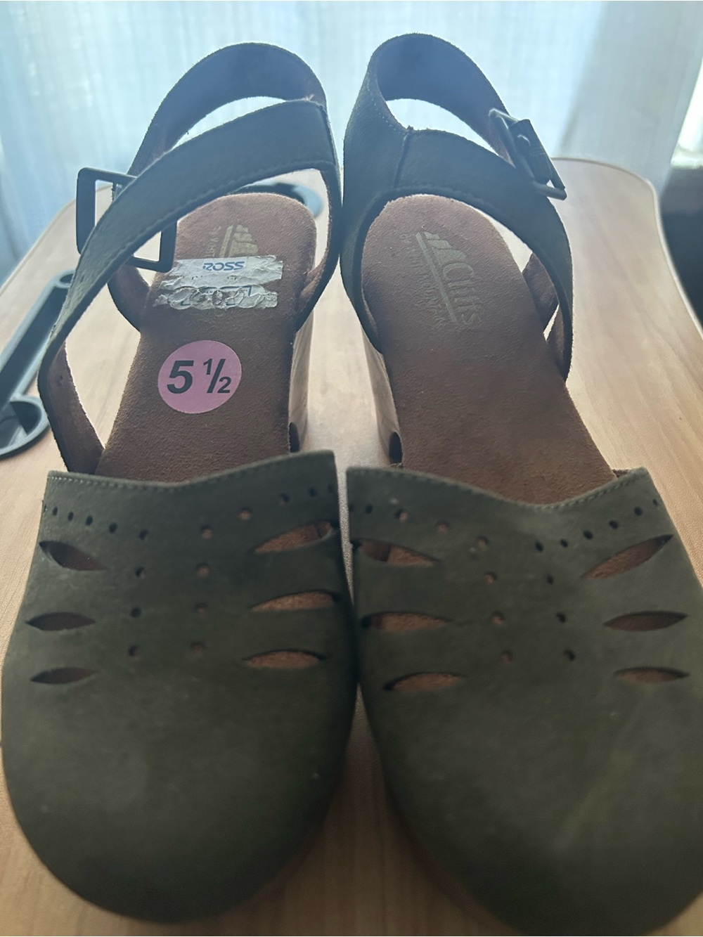Women’s Olive Green Suede Slingback heels